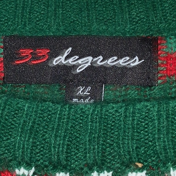 32 Degrees Red Holiday Sweater Size XL with Dabbing Gingerbread Snowflake Design - Picture 3 of 10